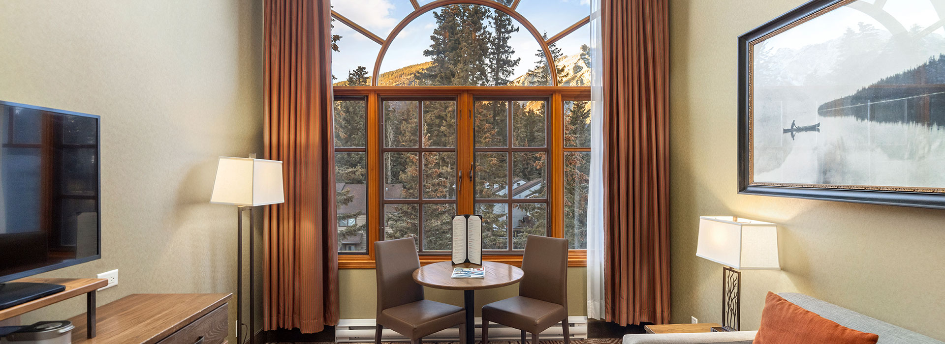 Mountain Loft Suite